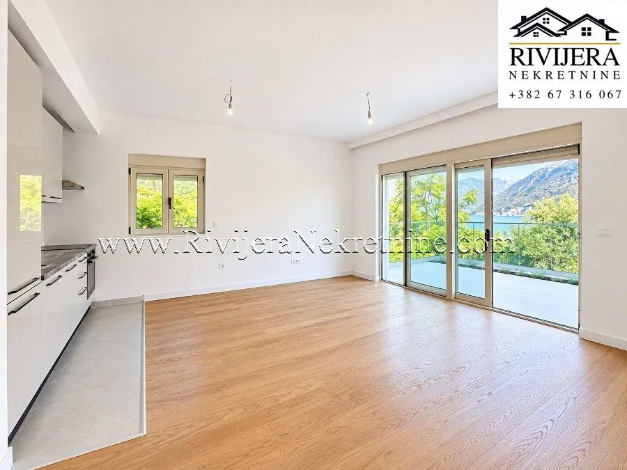 Sale, two bedroom apartment, 85m², Stoliv, Kotor