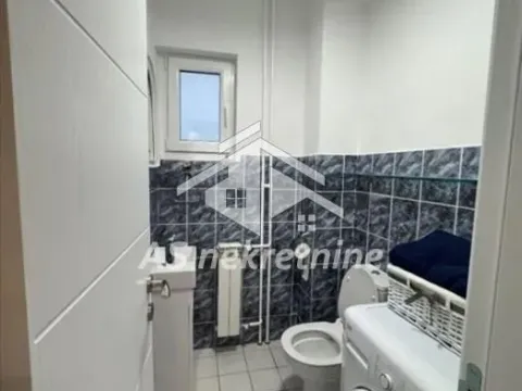 Rent, three bedroom apartment, 120m², Savski Venac, Beograd - image 22