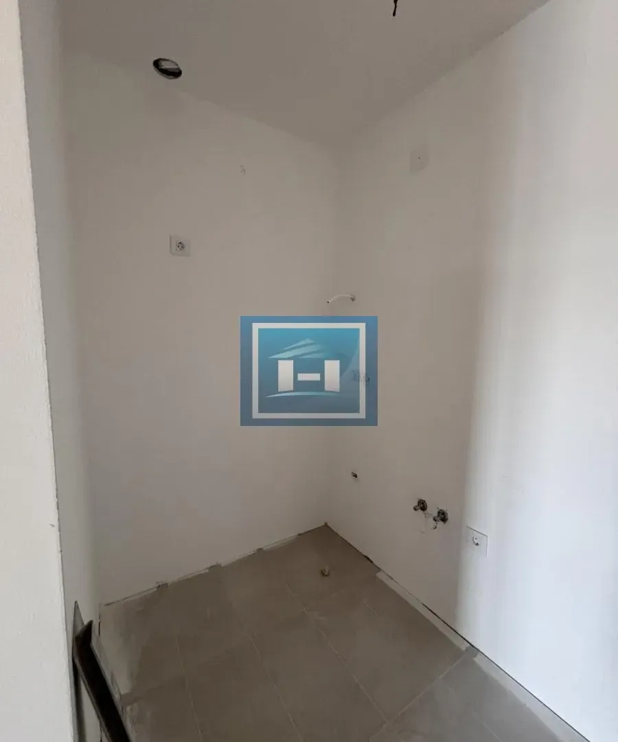 Prodaja, jednosoban stan, 50m², Centar, Jagodina