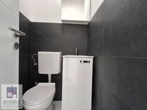 Izdavanje, poslovni prostor, 93m², Obrenovac, Beograd - image 4