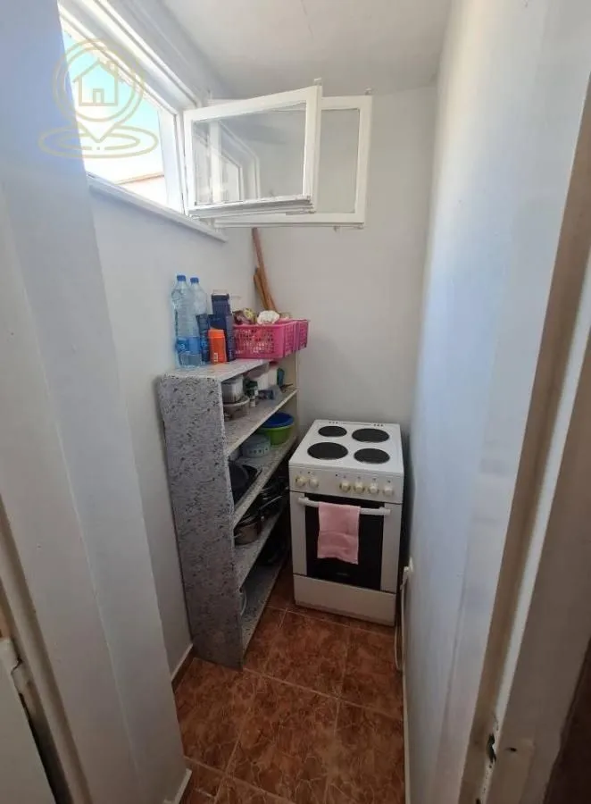 Prodaja, dvosoban stan, 56m², Banatić, Novi Sad Sve Podlokacije