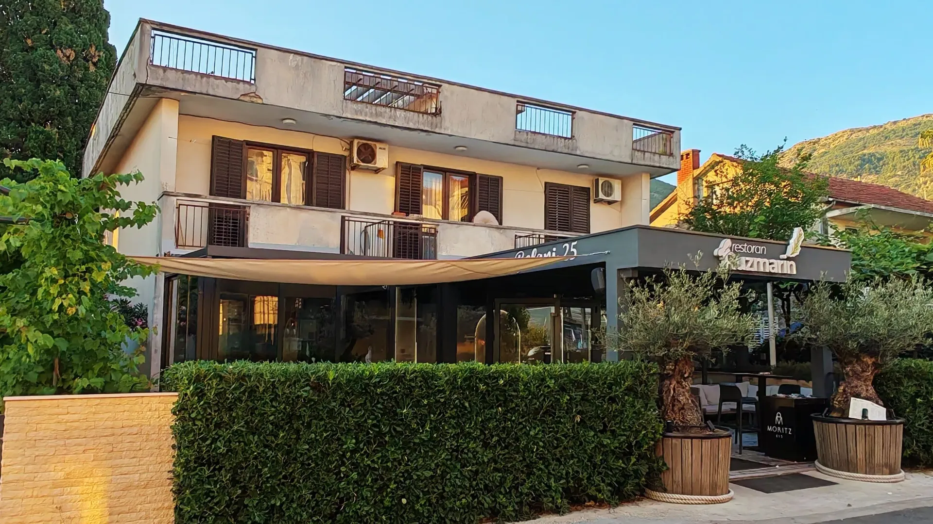 Prodaja, kuća, 242m², Kalimanj, Tivat