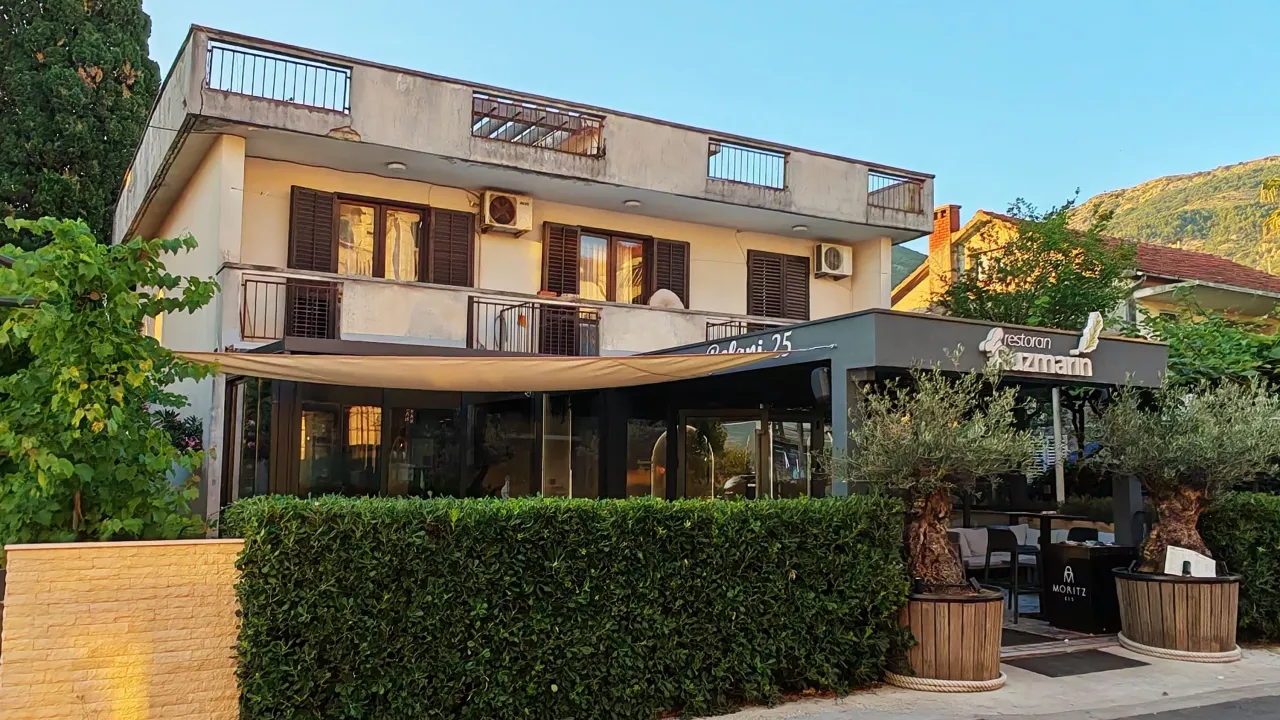 Sale, house, 242m², Kalimanj, Tivat