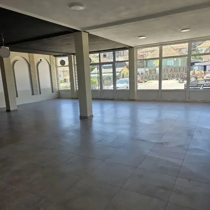 Rent, office space, 140m², Smederevo, Srbija