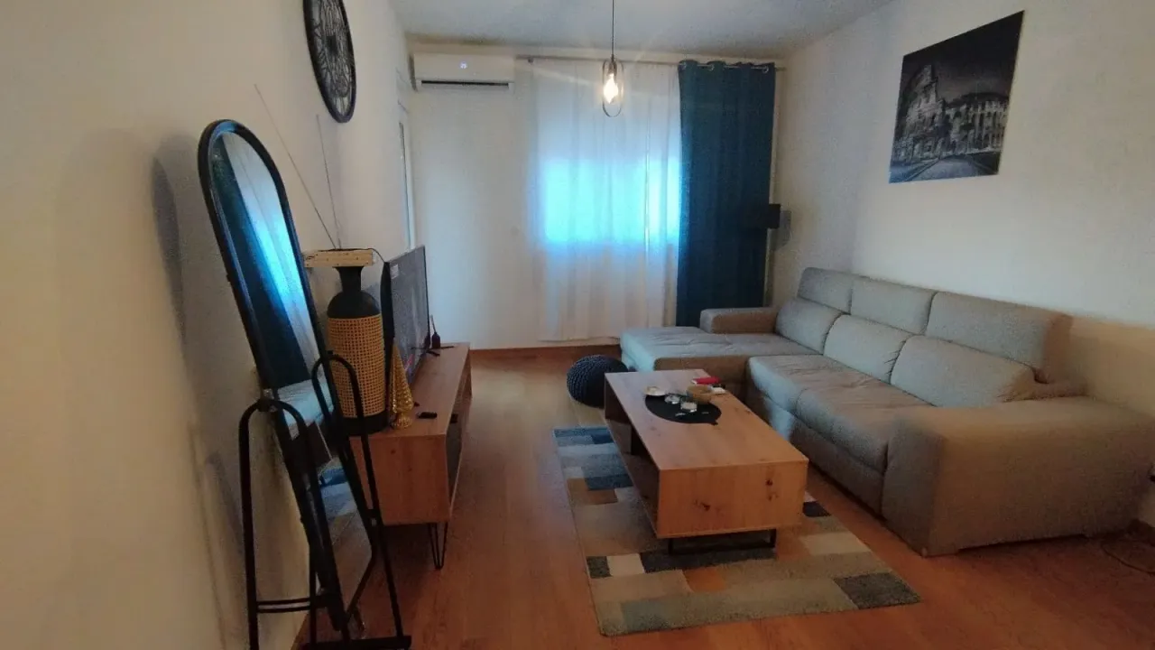 Izdavanje, stan, 48m², City Kvart, Podgorica