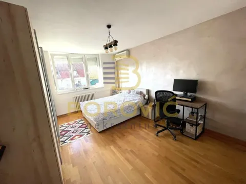 Prodaja, dvosoban stan, 46m², Zemun Sve Podlokacije, Beograd - image 7