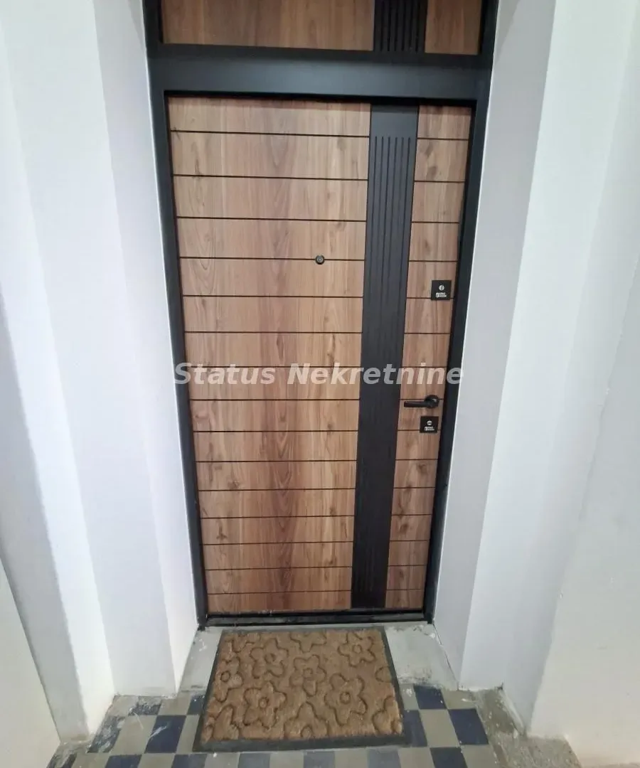 Prodaja, trosoban stan, 100m², Stari grad, Novi Sad