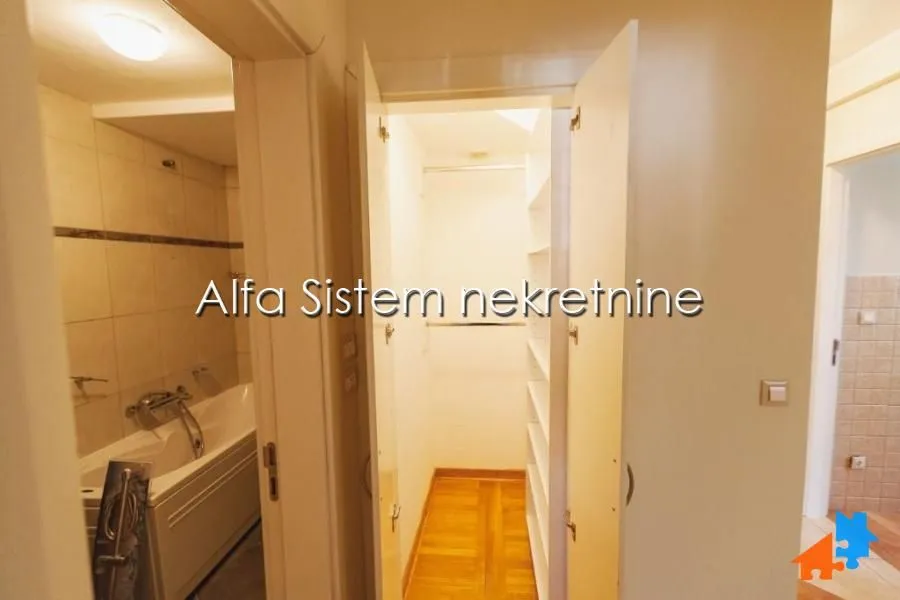 Izdavanje, dvosoban stan, 48m², Čubura, Beograd