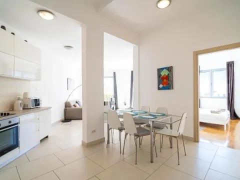 Prodaja, dvosoban stan, 84m², Morinj, Kotor - image 9