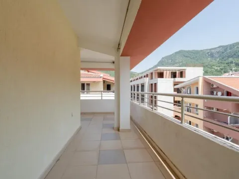 Prodaja, trosoban stan, 222m², Budva, Crna Gora - image 25
