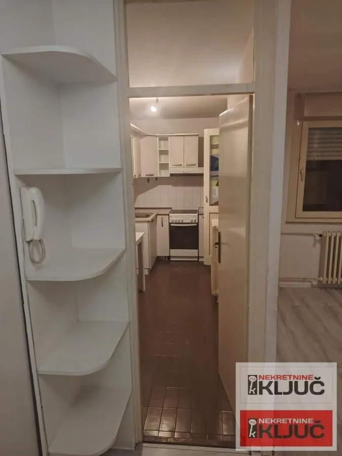 Prodaja, dvosoban stan, 64m², Novo naselje, Novi Sad