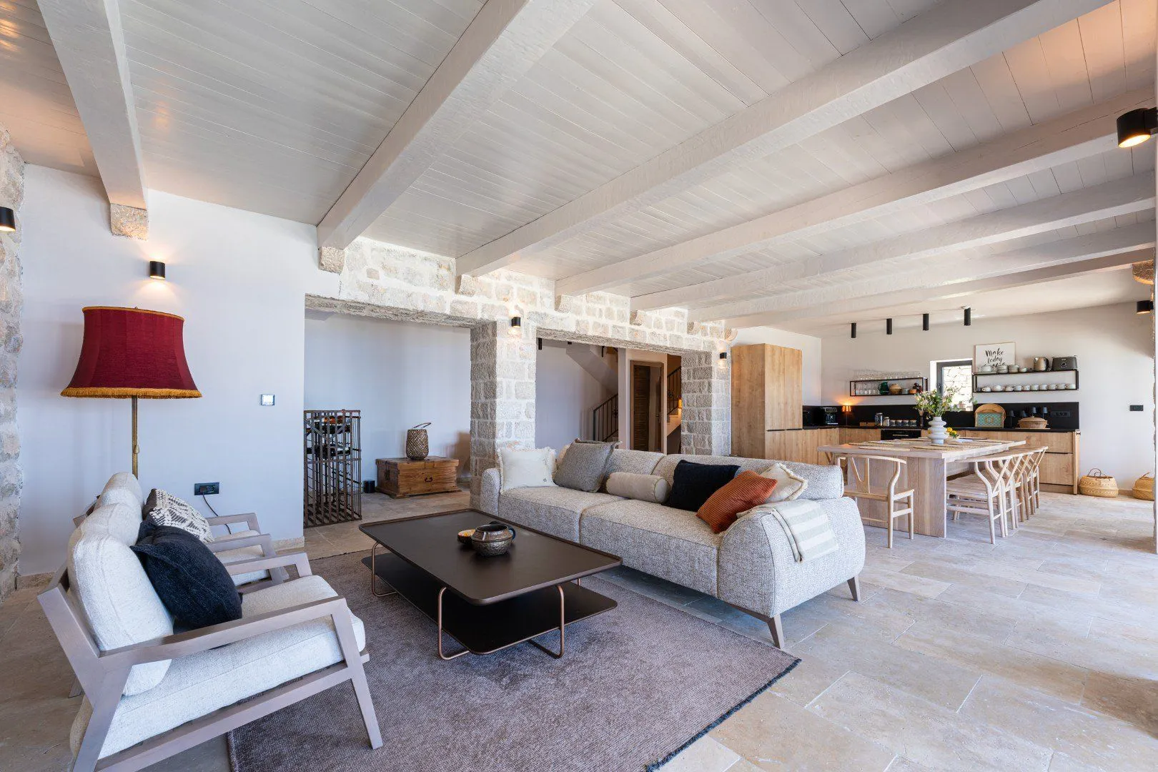 Sale, house, 374m², Drobni pijesak, Budva