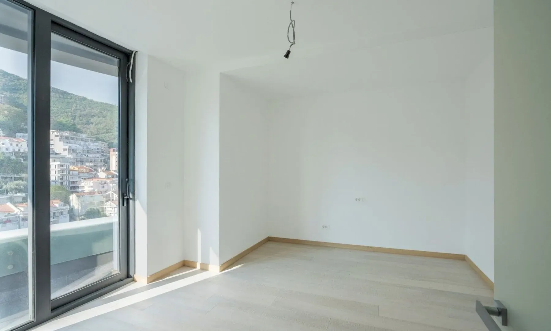Sale, four bedroom apartment, 270m², Budva, Crna Gora