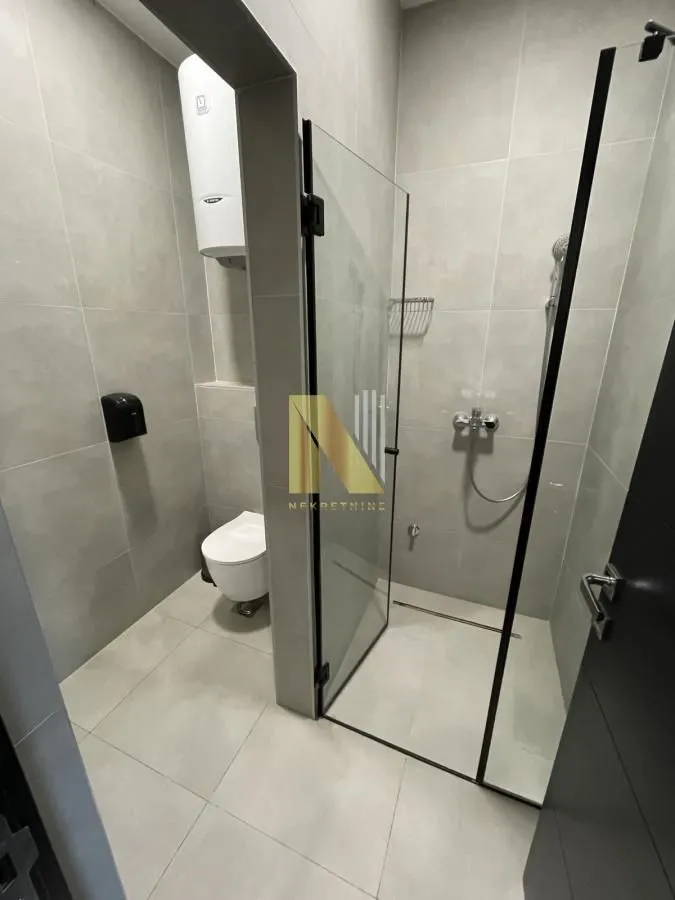 Rent, office space, 128m², Centar, Novi Sad