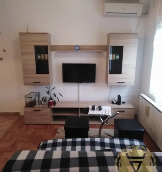 Izdavanje, jednosoban stan, 32m², Kumodraž 1, Kumodraž Sve Podlokacije