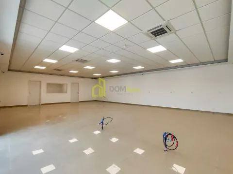 Izdavanje, poslovni prostor, 150m², Stari Aerodrom, Podgorica - image 8