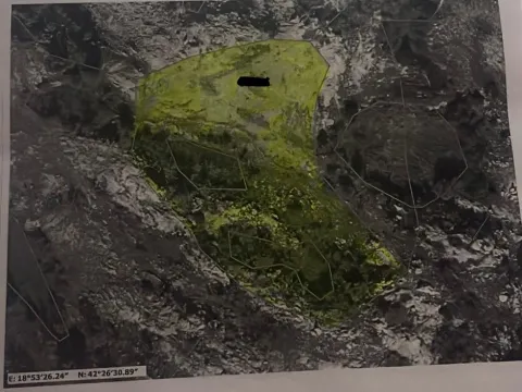 Prodaja, plac, 100000m², Cetinje, Crna Gora - image 2