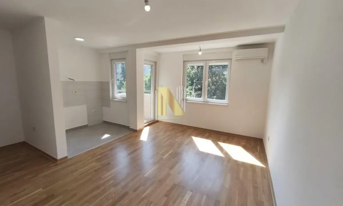 Sale, two bedroom apartment, 40m², Detelinara, Novi Sad Sve Podlokacije