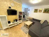 Izdavanje, trosoban stan, 65m², Stari Grad, Beograd - image 1