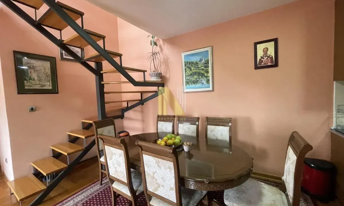 Prodaja, stan, 69m², Centar, Novi Sad