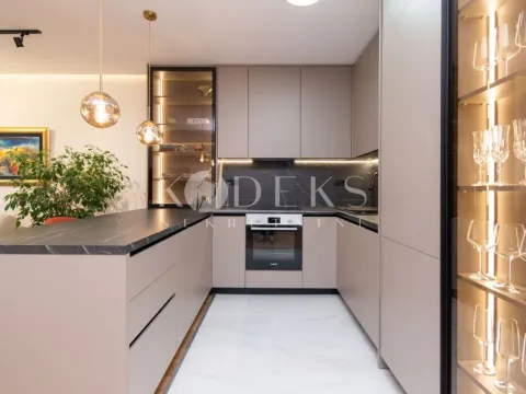 Rent, two bedroom apartment, 105m², Central Point, Podgorica - image 3