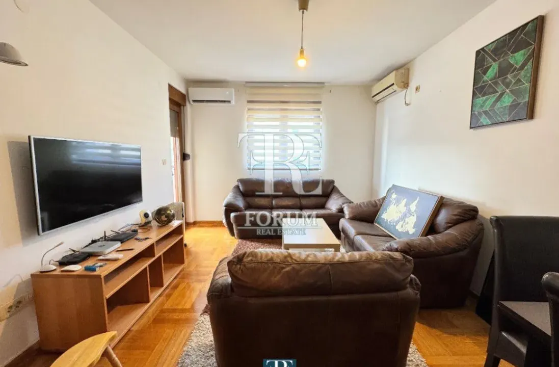 Prodaja, dvosoban stan, 55m², Stari Aerodrom, Podgorica