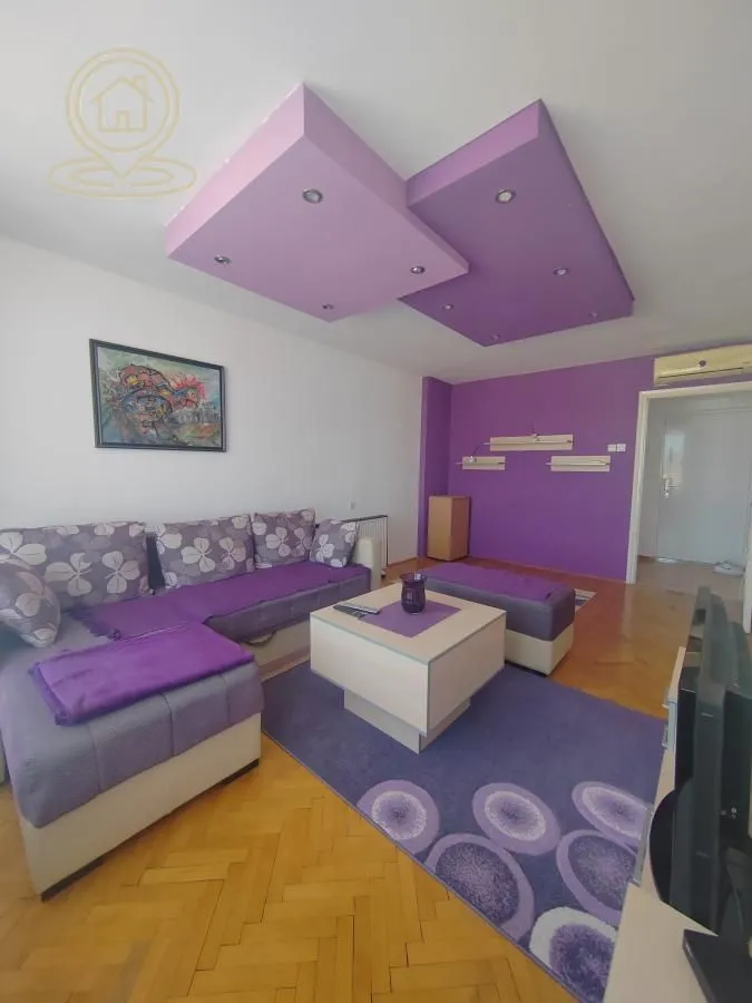 Izdavanje, dvosoban stan, 54m², Medijana, Niš