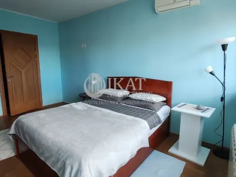 Izdavanje, trosoban stan, 95m², Savski Trg, Beograd - image 2