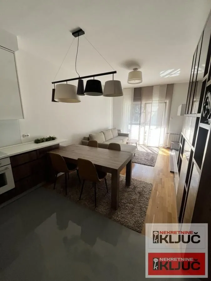 Prodaja, trosoban stan, 78m², Liman 3, Novi Sad Sve Podlokacije