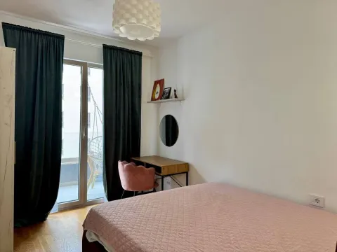 Sale, one bedroom apartment, 44m², Bečići, Budva - image 4