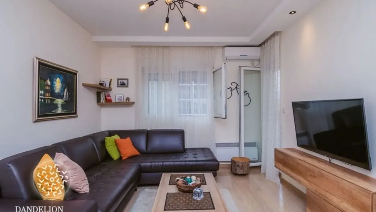 Izdavanje, jednosoban stan, 49m², City Kvart, Podgorica