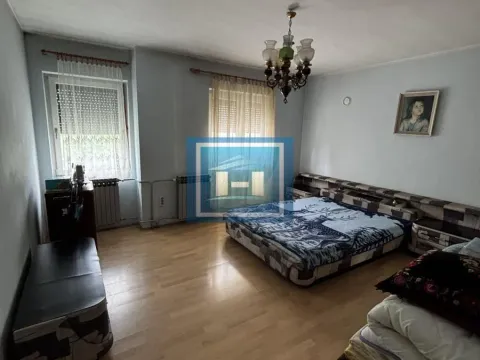 Prodaja, četvorosoban stan, 102m², Strelište, Jagodina - image 17