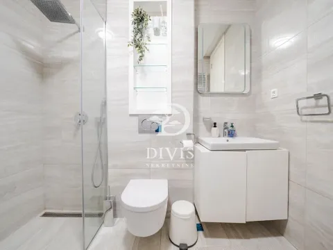 Prodaja, četvorosoban stan, 121m², Neimar, Vračar Sve Podlokacije - image 9