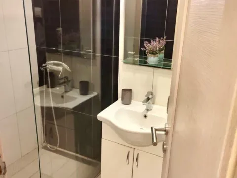 Izdavanje, jednosoban stan, 45m², Preko Morače, Podgorica - image 11