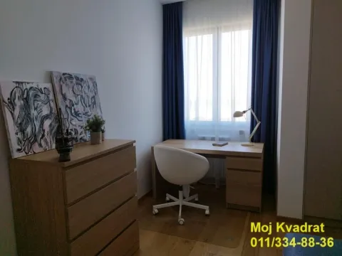 Izdavanje, trosoban stan, 92m², Stari Grad, Beograd - image 11