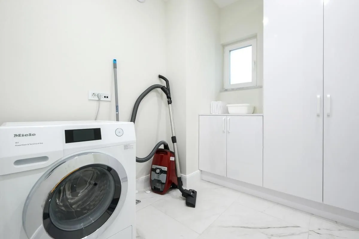Prodaja, trosoban stan, 166m², Đenovići, Herceg Novi
