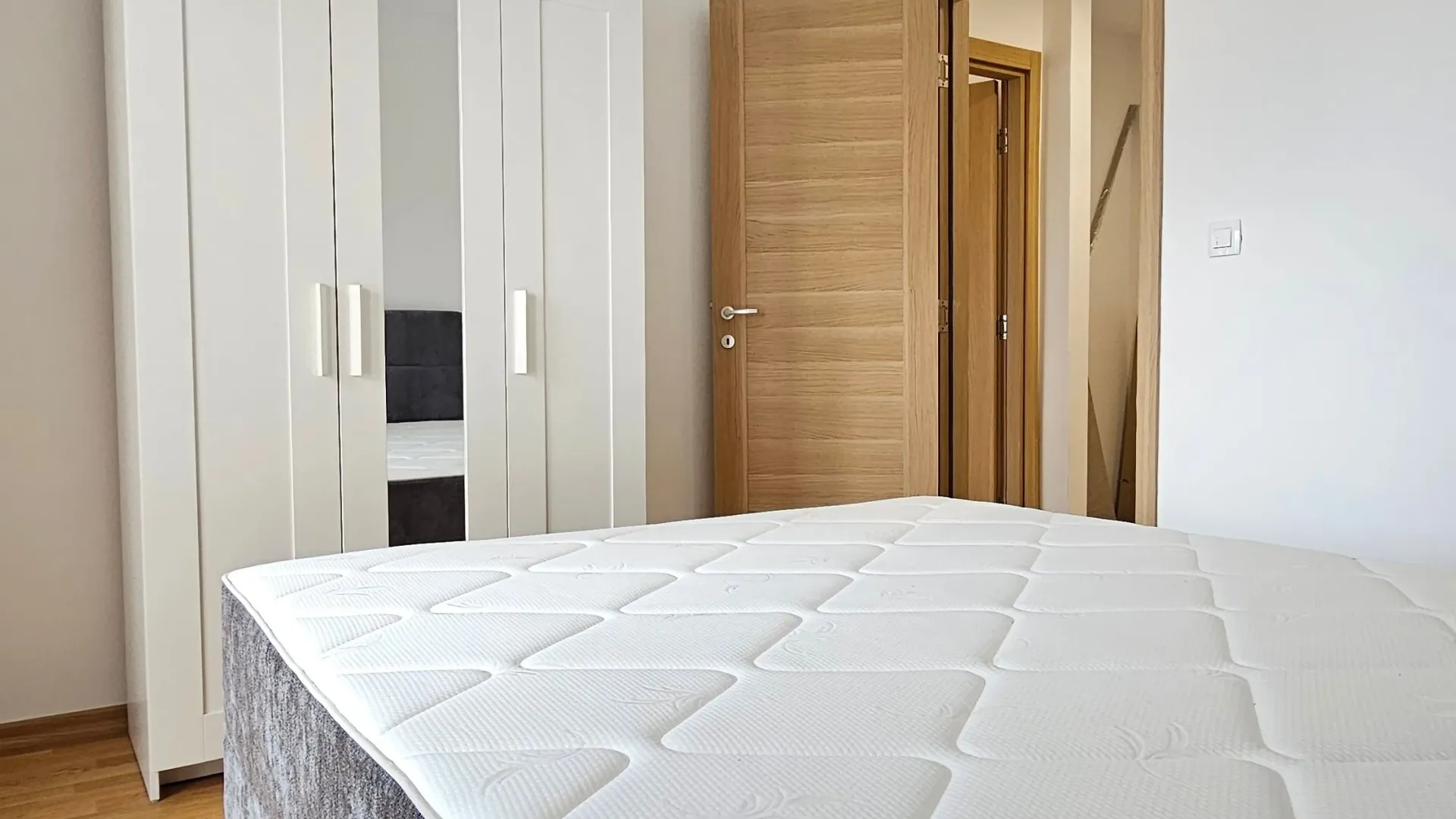 Rent, one bedroom apartment, 42m², Stari Aerodrom, Podgorica