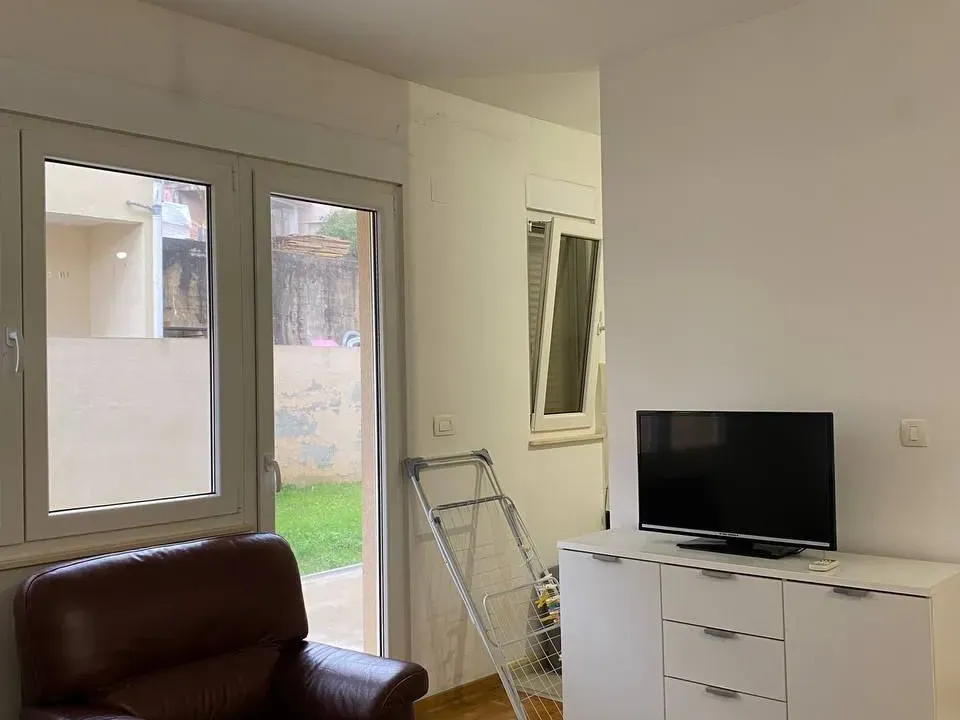 Rent, one bedroom apartment, 50m², Budva, Crna Gora