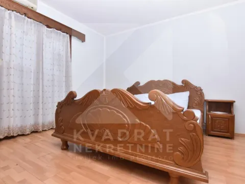 Izdavanje, trosoban stan, 120m², Zagorič, Podgorica - image 6