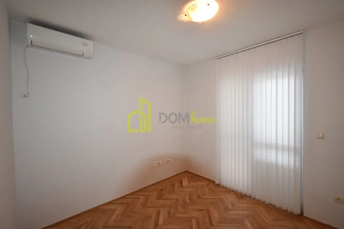 Rent, office space, 200m², Tološi, Podgorica