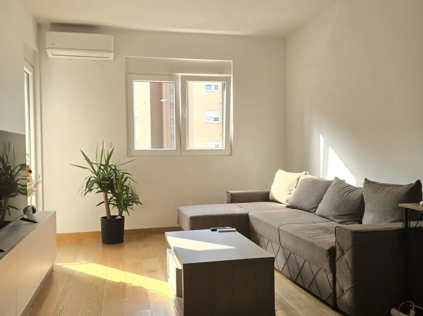 Rent, one bedroom apartment, 45m², City Kvart, Podgorica