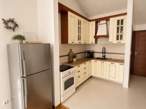 Sale, two bedroom apartment, 66m², Podkošljun, Budva - image 4