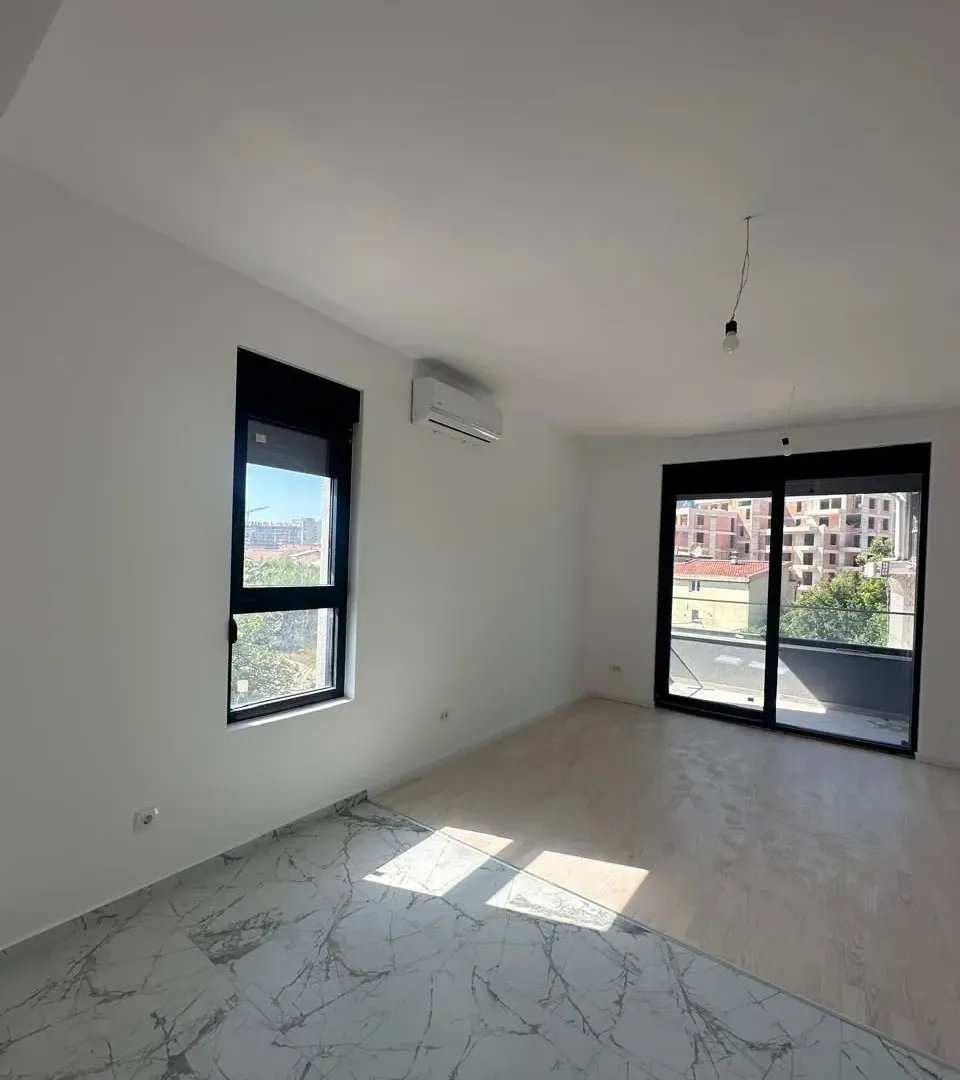 Sale, one bedroom apartment, 47m², Centar, Bar