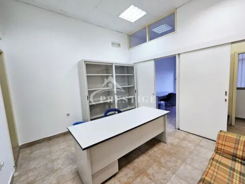 Rent, office space, 119m², City Kvart, Podgorica - image 3