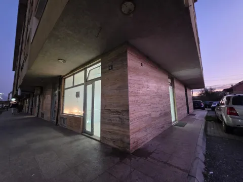 Prodaja, poslovni prostor, 82m², Podgorica, Crna Gora - image 25