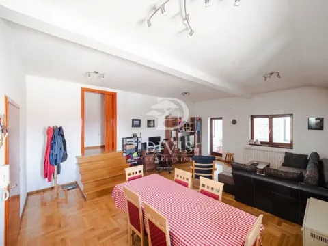 Prodaja, kuća, 358m², Zemun Sve Podlokacije, Beograd - image 13