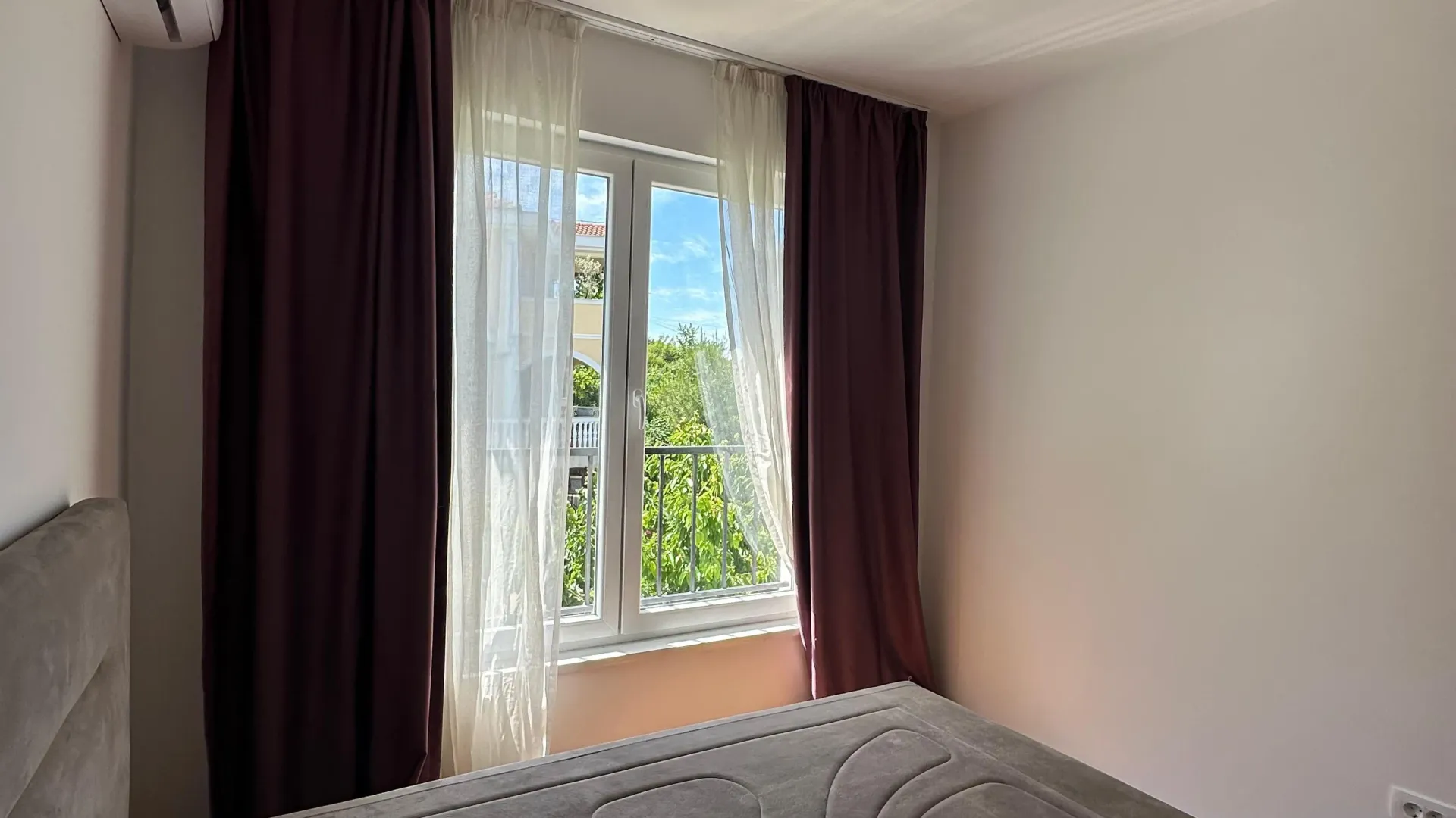 Rent, one bedroom apartment, 38m², Seljanovo, Tivat