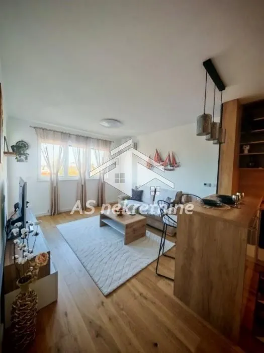Rent, two bedroom apartment, 42m², Zemun Sve Podlokacije, Beograd
