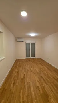 Rent, one bedroom apartment, 40m², Zabjelo, Podgorica - image 2
