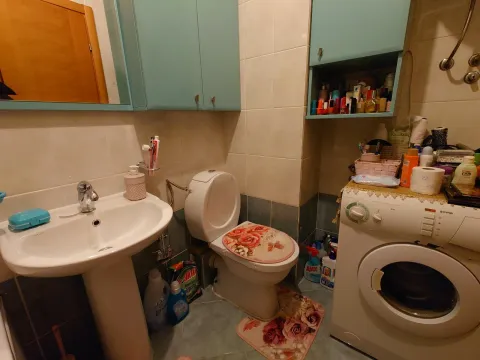 Izdavanje, jednosoban stan, 40m², Stari Aerodrom, Podgorica - image 11